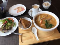 -杭州逸酒店(西湖武林店)