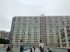 -彩虹村