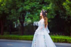 -上花轿婚纱摄影