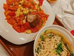 -白金汉爵大酒店-24小时餐厅
