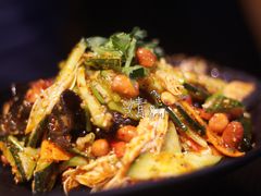 拌花菜-吉力烤鳗