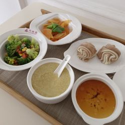 -月满阁月子中心(莲湖区店)