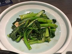 -港丽餐厅(来福士店)