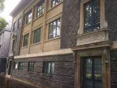 -上海市第八中学