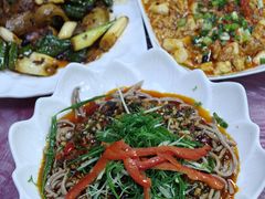 -洪霞餐馆
