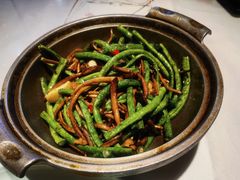 长豆角炒茶树菇-大厨小馆(华阳城店)