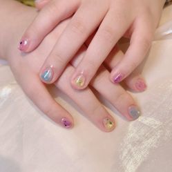 -天生爱美甲