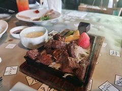 -穹六人间 people 6(岳阳路店)