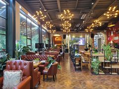 大堂-桉树林A coffee 森林餐厅(三圣乡店)