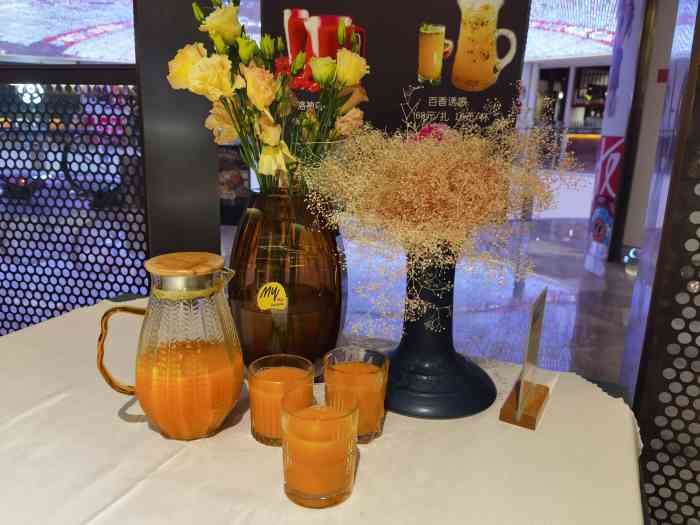 花禾牛(西单老佛爷店)-"带麻麻来吃美容养颜花胶鸡火锅 据说还可以.