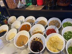 -馋虫重庆火锅(玉林南街店)