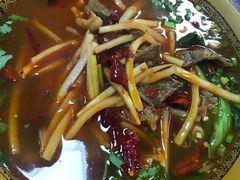 -伊清斋牛肉面(华佗路店)