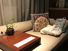 -南京夜泊秦淮君亭酒店·金陵书画院