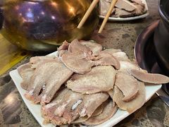 -乳仔牛牦牛汤锅 烤羊排(松潘古城店)