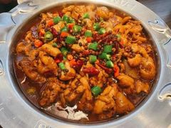 肥肠鸡煲-胖哥俩肉蟹煲(光谷天地店)