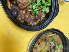 杂鱼啫啫煲-老明馨潮汕大排档