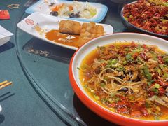 -叶派龙虾•招牌香辣蟹·海鲜(中海国际店)