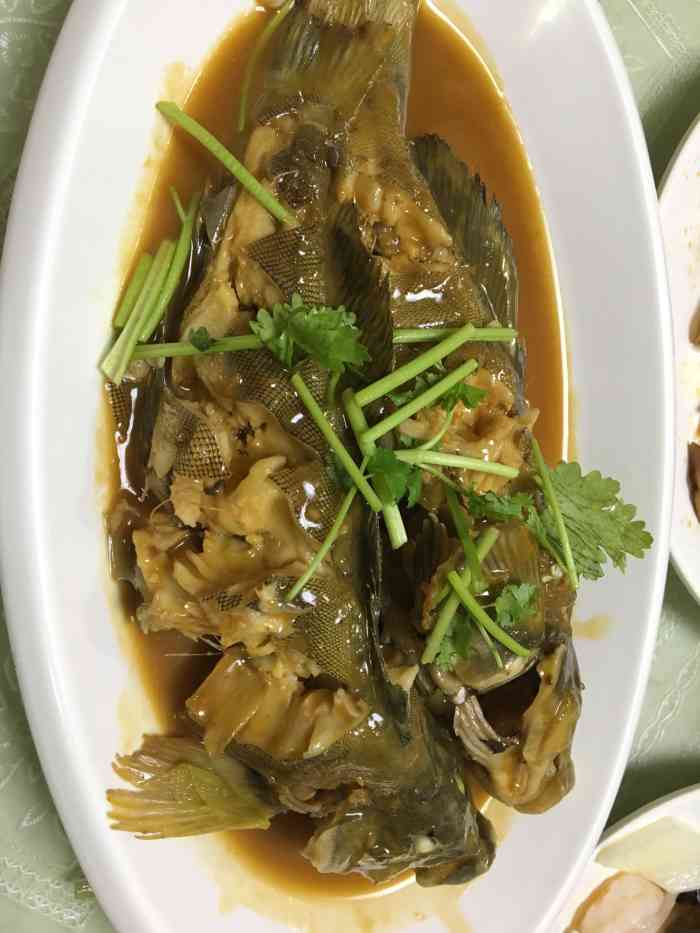 小平岛海鲜舫-"位置在海事和理工大学附近有很多大学的小.