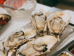 嫩滑乳山生蚝-白仁仔· 活烤海鲜 宵夜(豫园店)