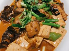 大连小船焖鱼-小船渔村•大连菜•大连焖鱼(黄河路店)