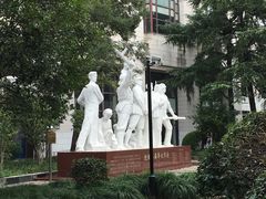 -沪东工人文化宫