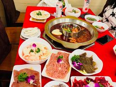-山城年华老火锅(玉林店)