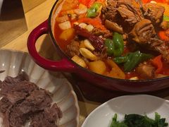 -阿里家·新疆烤肉酒場 by MIG