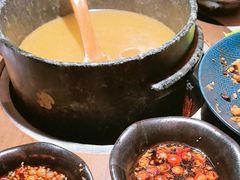 -芸山季·云南山珍菌火锅(人民广场来福士店)