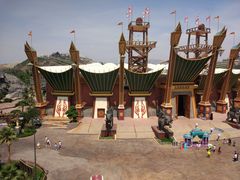 -七彩云南欢乐世界