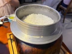 -魏铭鱼头捞饭(晋阳路店)