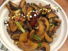 橄榄油炒蘑菇-晋家门(弘阳广场店)