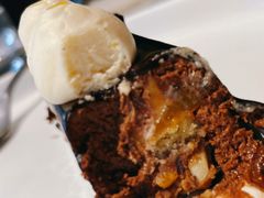 君度巧克力慕斯蛋糕-Bracket Coffee(工体店)