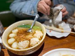 馄饨竹升面-全渔村小海鲜