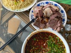 牛肉面-吾穆勒蓬灰牛肉面·清真(北滨河中路店)