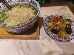 -雁滩白记·兰州牛肉面