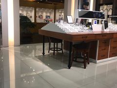 -标准眼镜·蔡司官方授权店(和平路总店)
