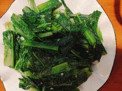 -梁姐啤酒鱼(兴坪古镇店)