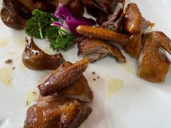 -方鼎食府