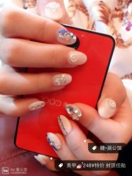 -睫乐园•睫公馆•美睫美甲沙龙