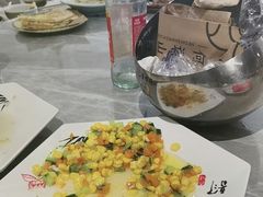 -何适山庄·团餐住宿(水长城P2停车场店)