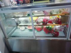 零售区-津椰本·海南正宗椰奶清补凉(店一店)