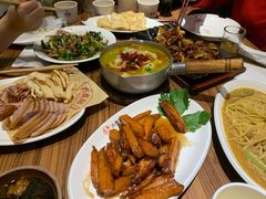 -六泰居·尔滨地标·东北菜(松北店)