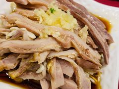 蒜泥白菜拌肚丝-老吉士酒家(天平路店)