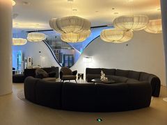 -涨巢·潮玩水疗局