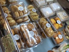 -光明牛奶棚(南泉店)