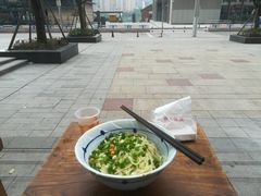 -秦云老太婆摊摊面(长嘉汇两江峯店)