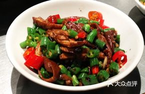 Playful Braised Intestines