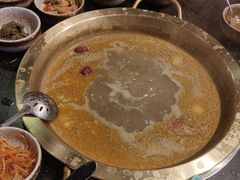 -顶顶汤火牛排火锅·经典铜锅涮肉