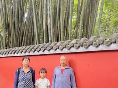 -昆明火车站(地铁站)