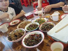 -冶建镜子·老南昌大排档·江西虾王(总店)